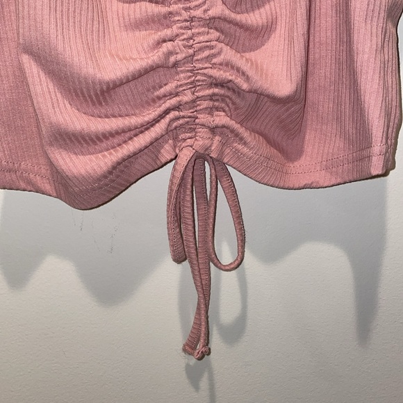 Pink Tie Front Cropped Tank Top - Picture 3 of 6